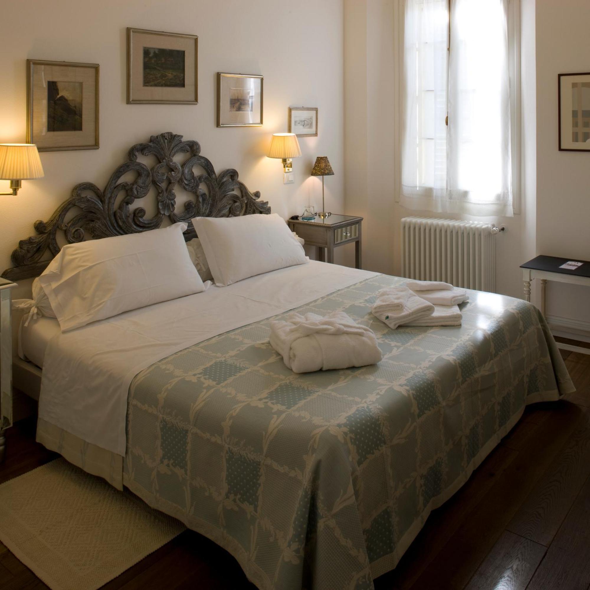 M Club De Luxe B&B Равена Екстериор снимка